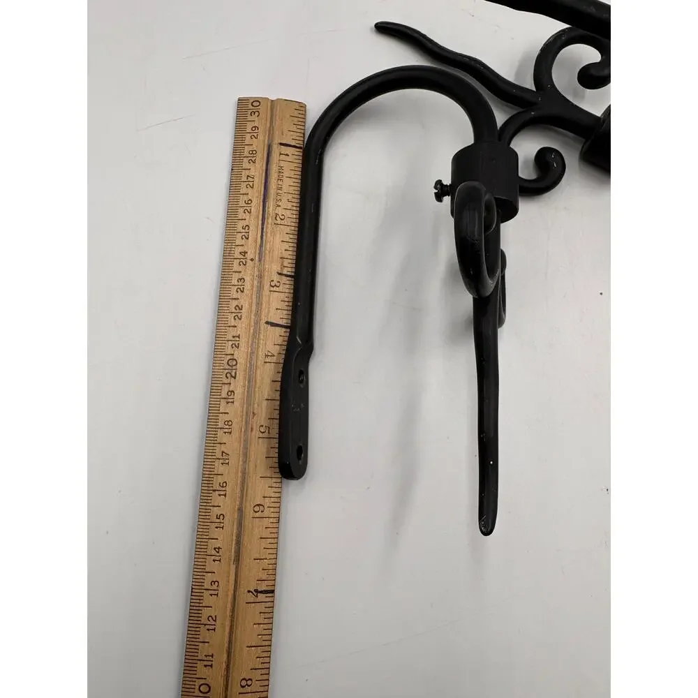 Unknown pair decorative